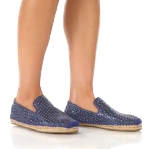 UGG Australia Sandrinne Metallic Basket Shoe Size 8 - Picture 13 of 13